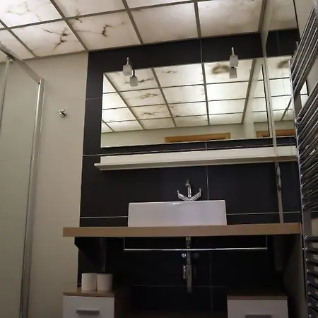 Az El Balcon De Atares