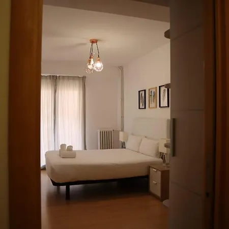 Az El Balcon De Atares Apartment *