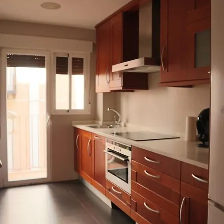 Az El Balcon De Atares * Zaragoza