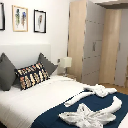 Az El Balcon De Atares Apartment *