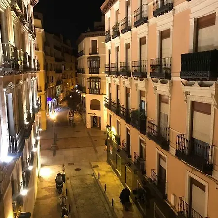 Az El Balcon De Atares * Zaragoza