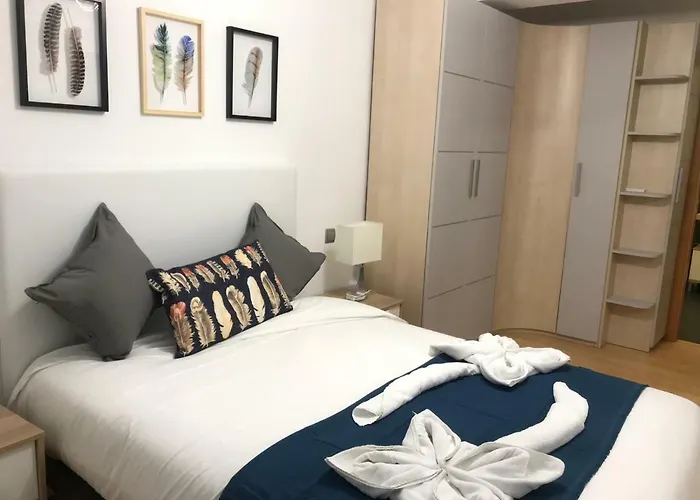 Az El Balcon De Atares Daire *